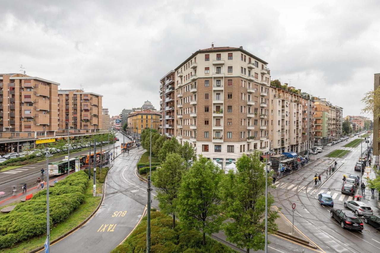 Piazza De Angeli M1 Comfortable Flat With Balcony ミラノ エクステリア 写真